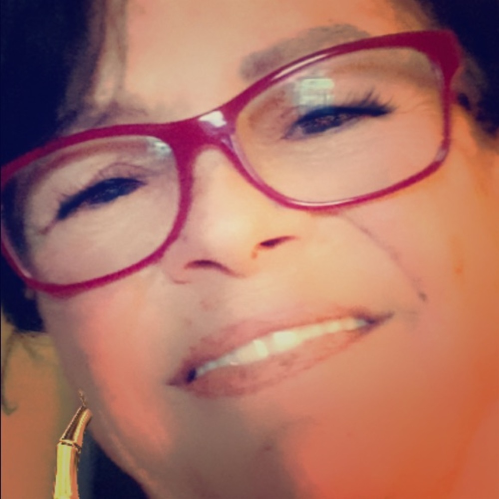 Meet your Posher, Kimberly